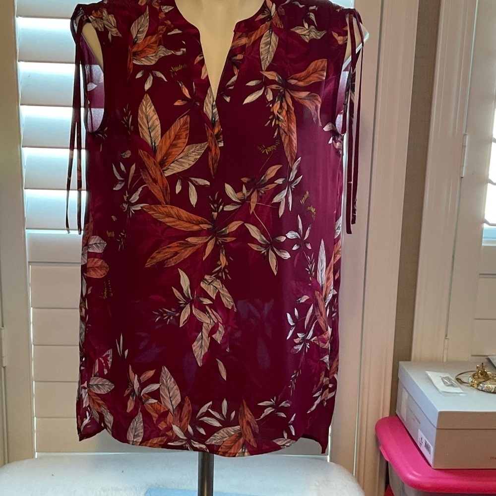 Worthington Burgundy Floral Blouse